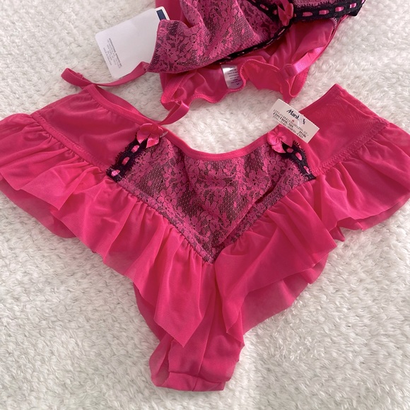 đź’•RENE ROFEđź’• Lingerie 2 piece set. Nightie with underwear. Brand new. Size M(6) - Picture 3 of 14